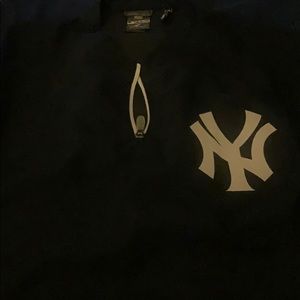 Yankees pullover